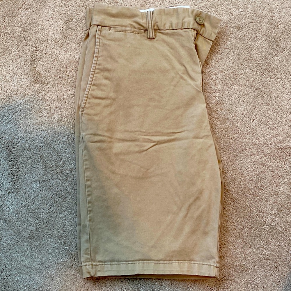 Mens slim fit Old Navy shorts